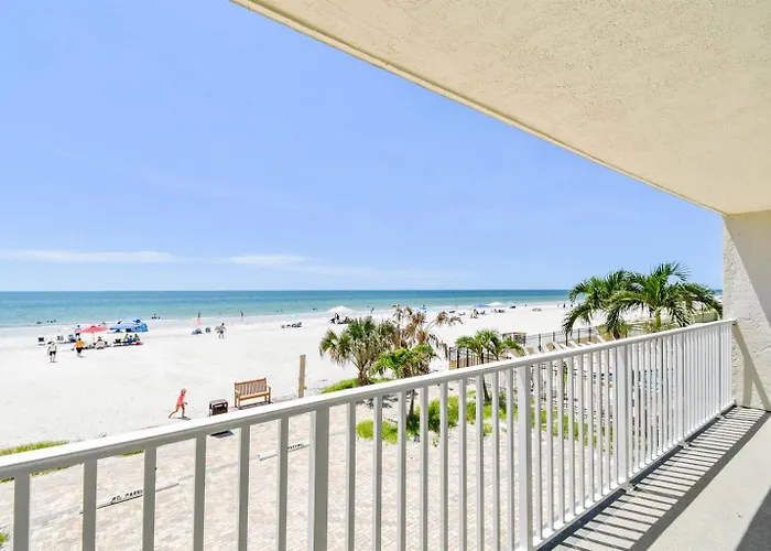 Oceanfront Seagate With Heated Pool