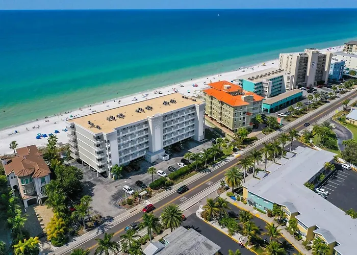 Apartment Oceanfront Seagate With Heated Pool *